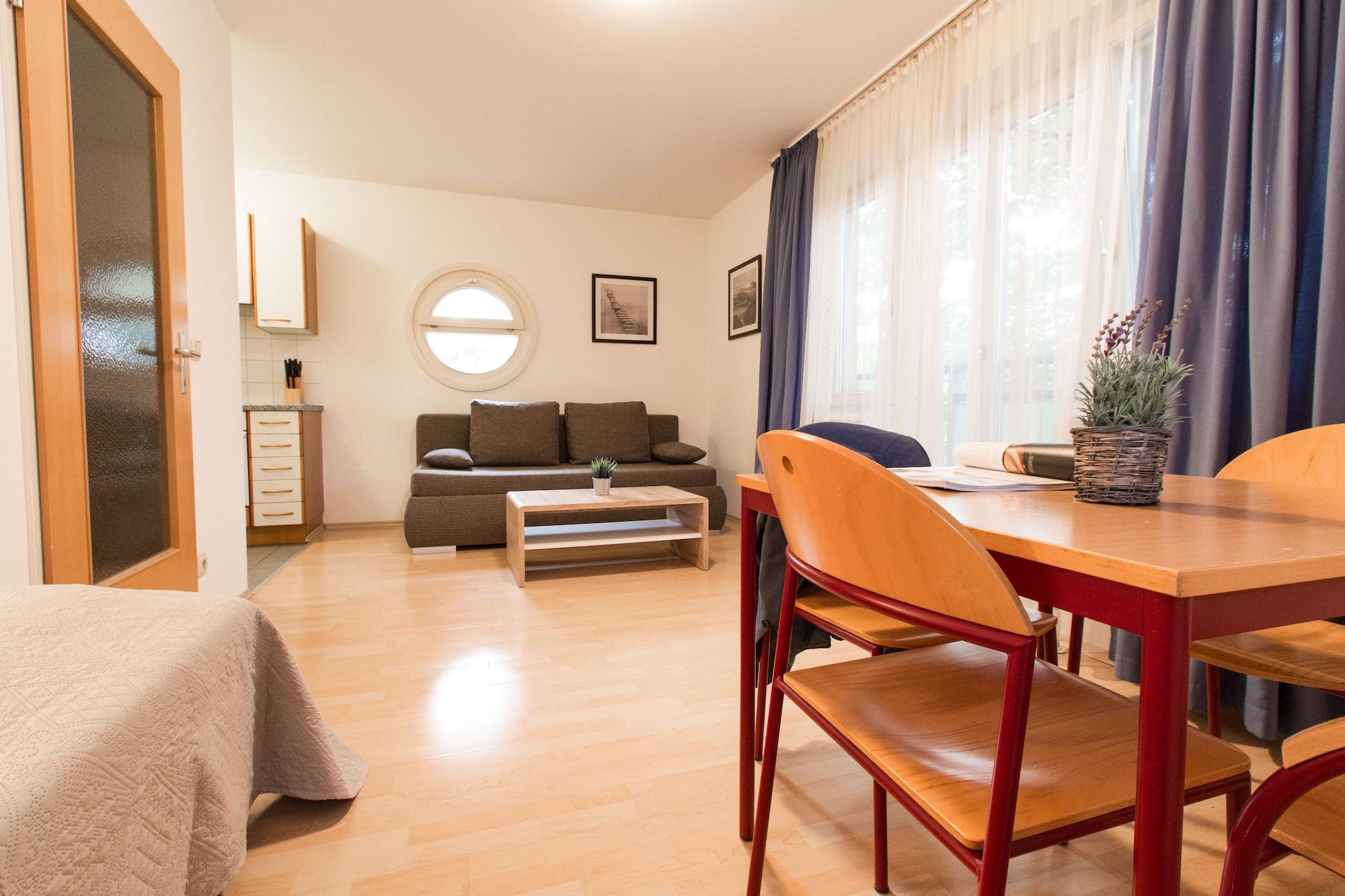 Apartmenthaus Hietzing I Contactless Check-In Vienne Extérieur photo
