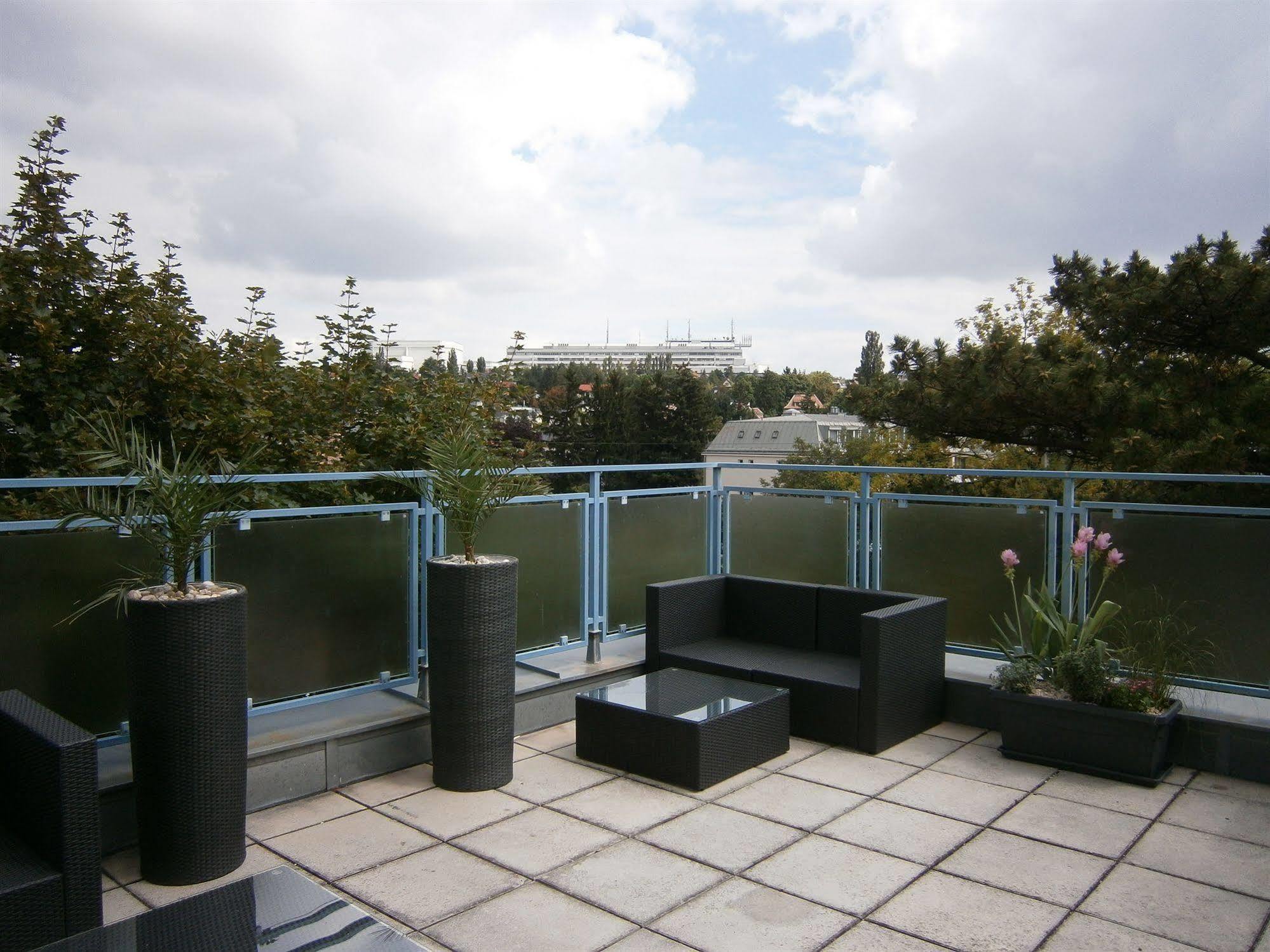 Apartmenthaus Hietzing I Contactless Check-In Vienne Extérieur photo
