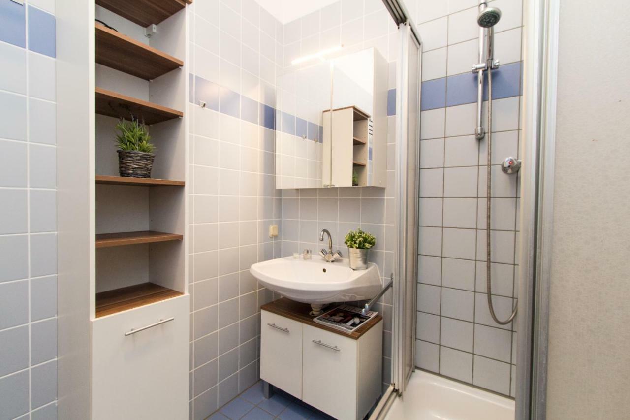 Apartmenthaus Hietzing I Contactless Check-In Vienne Extérieur photo